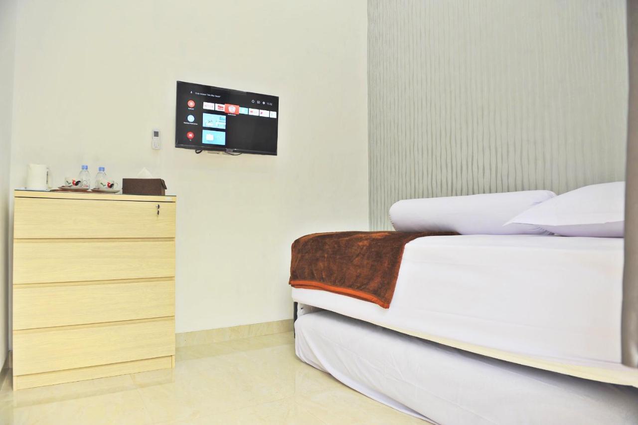The Lawang Yogya Guesthouse Yogyakarta Exterior foto
